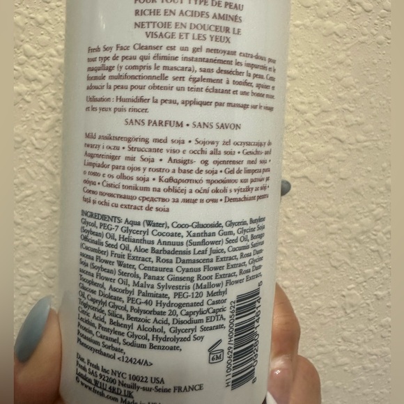 BNIB-Fresh Soybean Cleanser -400ml/ 13.5 fl. oz. - Picture 3 of 4